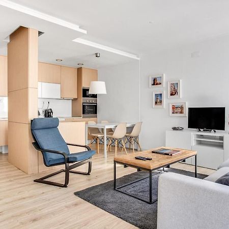 Modern 2 Bedroom Apartment In Estrela With Outside Terrace! Amazing For Families, Couples, Friends Лиссабон Экстерьер фото