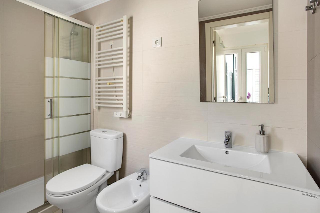 Modern 2 Bedroom Apartment In Estrela With Outside Terrace! Amazing For Families, Couples, Friends Лиссабон Экстерьер фото